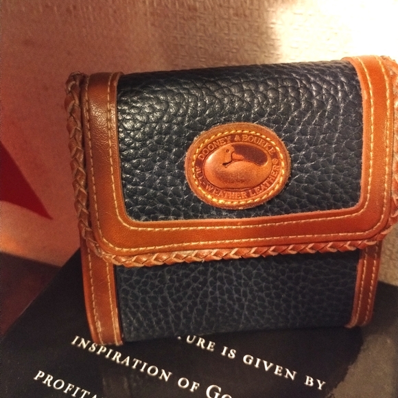 Dooney & Bourke Bags Dooney Bourke Pebbled Wallet Poshmark